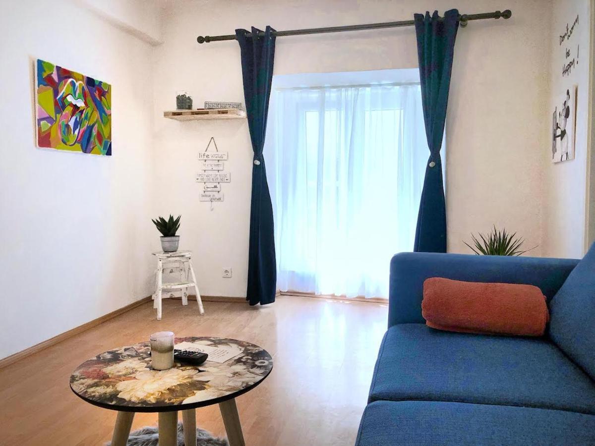 1Br Apartment On The Most Beautiful Street In Ljubljana Center ภายนอก รูปภาพ